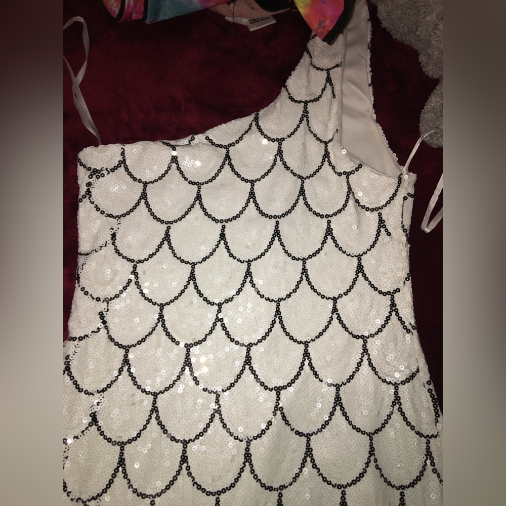 the dress is used once
